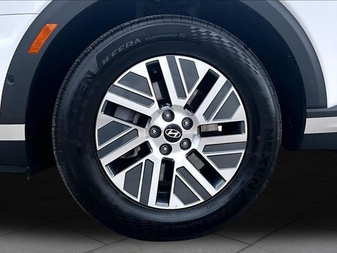 Used 2026 Hyundai Palisade SEL Premium FWD image 11
