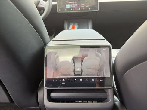 Used 2025 Tesla Model 3 RWD image 9
