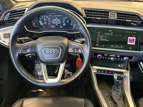 Used 2025 Audi Q3 2.0T Premium AWD/4WD image 16