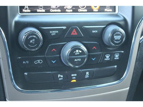 Used 2015 Jeep Grand Cherokee Limited w/ Luxury Group II AWD/4WD image 30