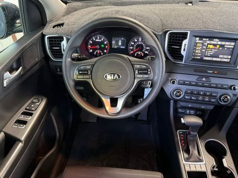 Used 2017 Kia Sportage LX w/ LX Popular Package AWD/4WD image 16
