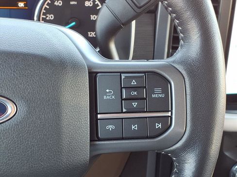 Used 2022 Ford F150 XLT w/ Equipment Group 302A High image 15