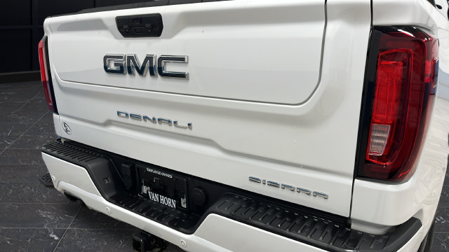 Used 2024 GMC Sierra 1500 Denali Ultimate AWD/4WD image 43