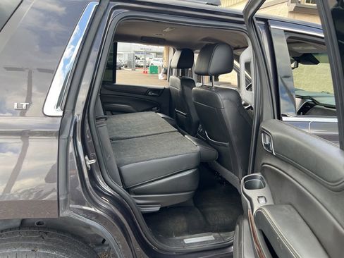 Used 2018 Chevrolet Tahoe LT image 17