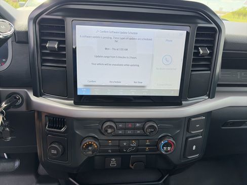 Used 2025 Ford F150 XL RWD image 16