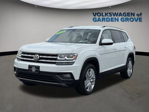 Used 2019 Volkswagen Atlas SE w/ Towing Package image 3