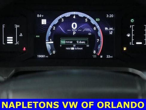 Used 2025 Toyota Tacoma SR5 AWD/4WD image 13
