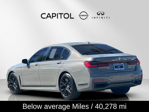 Used 2022 BMW 740i w/ M Sport Package image 3