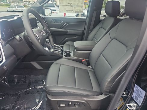 New 2026 GMC Canyon Elevation AWD/4WD image 9