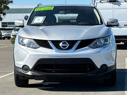 Used 2017 Nissan Rogue Sport SV image 9