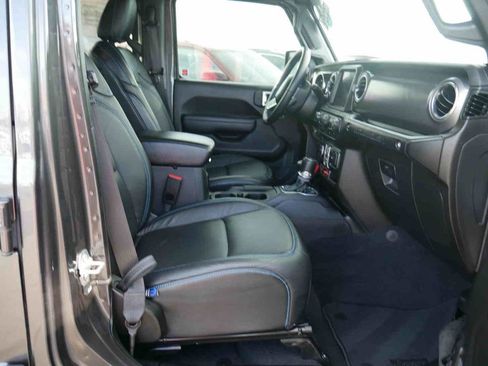 Used 2023 Jeep Wrangler Unlimited Rubicon 4xe w/ Cold Weather Group image 31