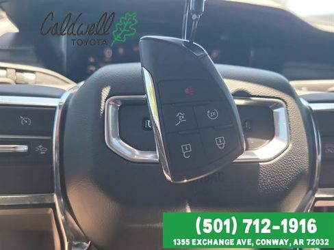 Used 2024 GMC Acadia Denali FWD image 32