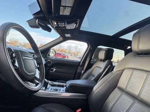 Used 2019 Land Rover Range Rover Sport HSE Dynamic image 19