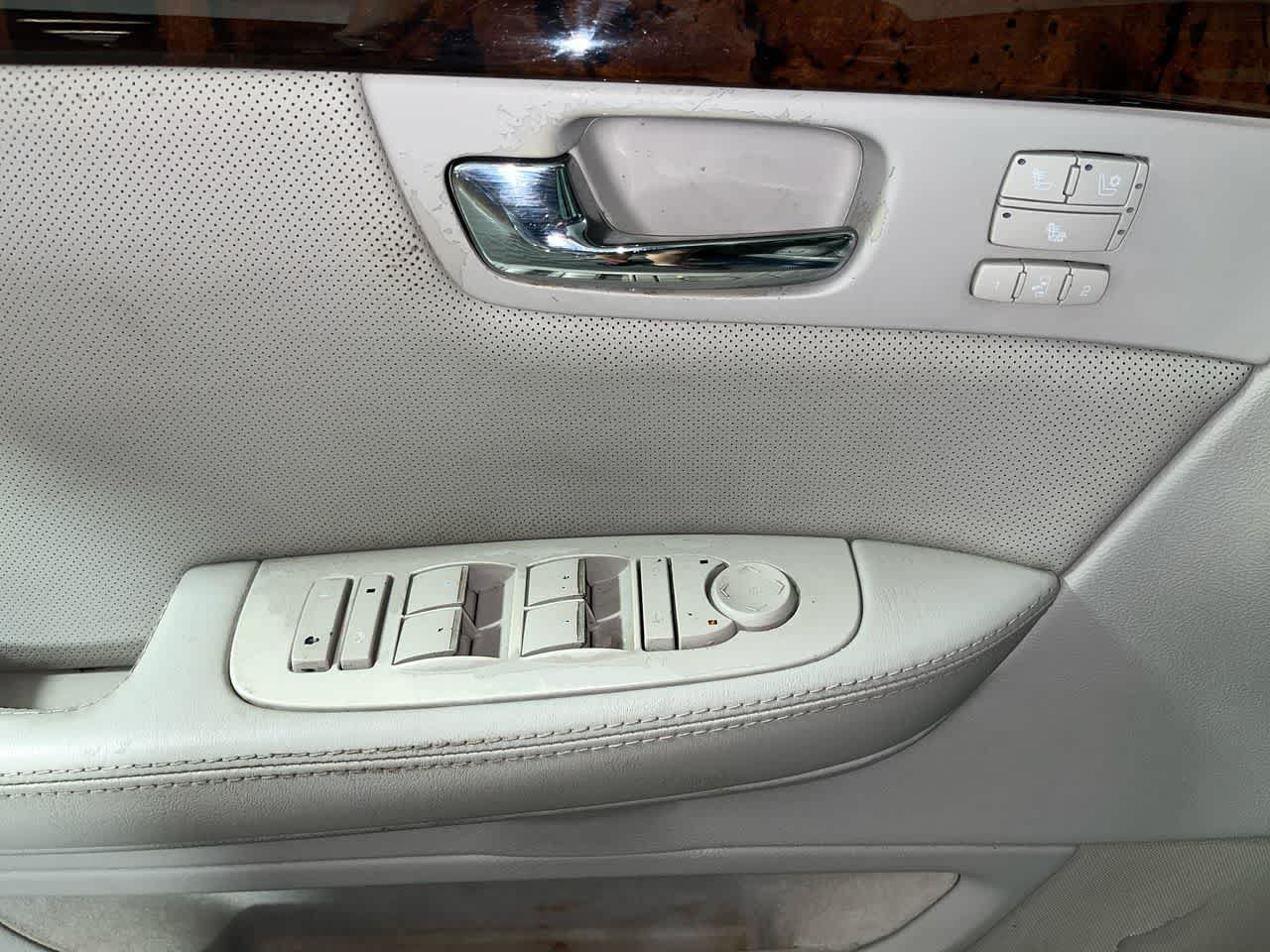 Used 2007 Cadillac DTS Luxury II FWD image 13