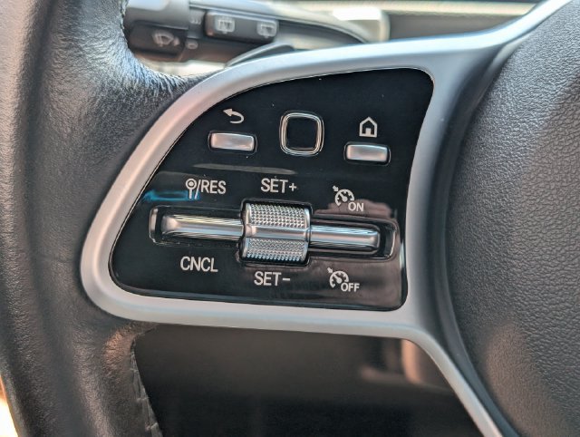 Used 2021 Mercedes-Benz GLB 250 image 21