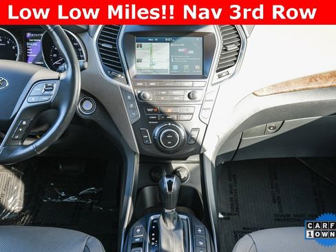 Used 2019 Hyundai Santa Fe XL image 12