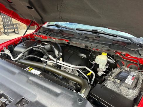 Used 2015 RAM 1500 Express image 41