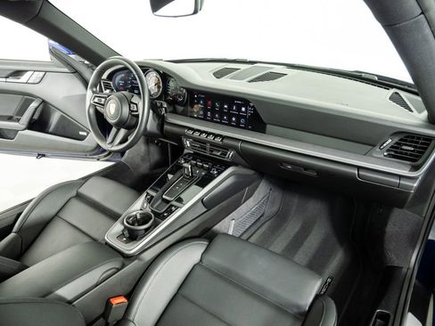 Used 2024 Porsche 911 Carrera image 19