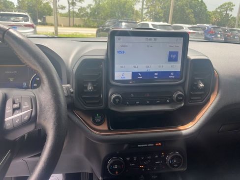 Used 2021 Ford Bronco Sport Outer Banks AWD/4WD image 13