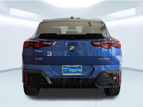 New 2026 BMW X2 xDrive28i AWD/4WD image 4