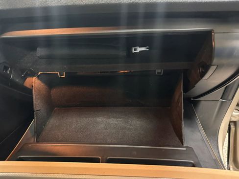 Used 2017 Ford Explorer XLT w/ Equipment Group 202A image 48