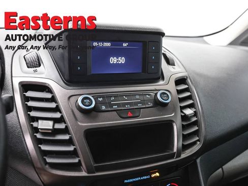 Used 2022 Ford Transit Connect XL FWD image 19
