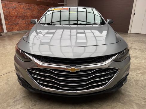 Used 2025 Chevrolet Malibu LT FWD image 8