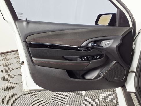 Used 2015 Chevrolet SS RWD image 16