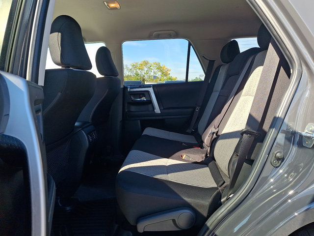 Used 2024 Toyota 4Runner SR5 AWD/4WD image 10