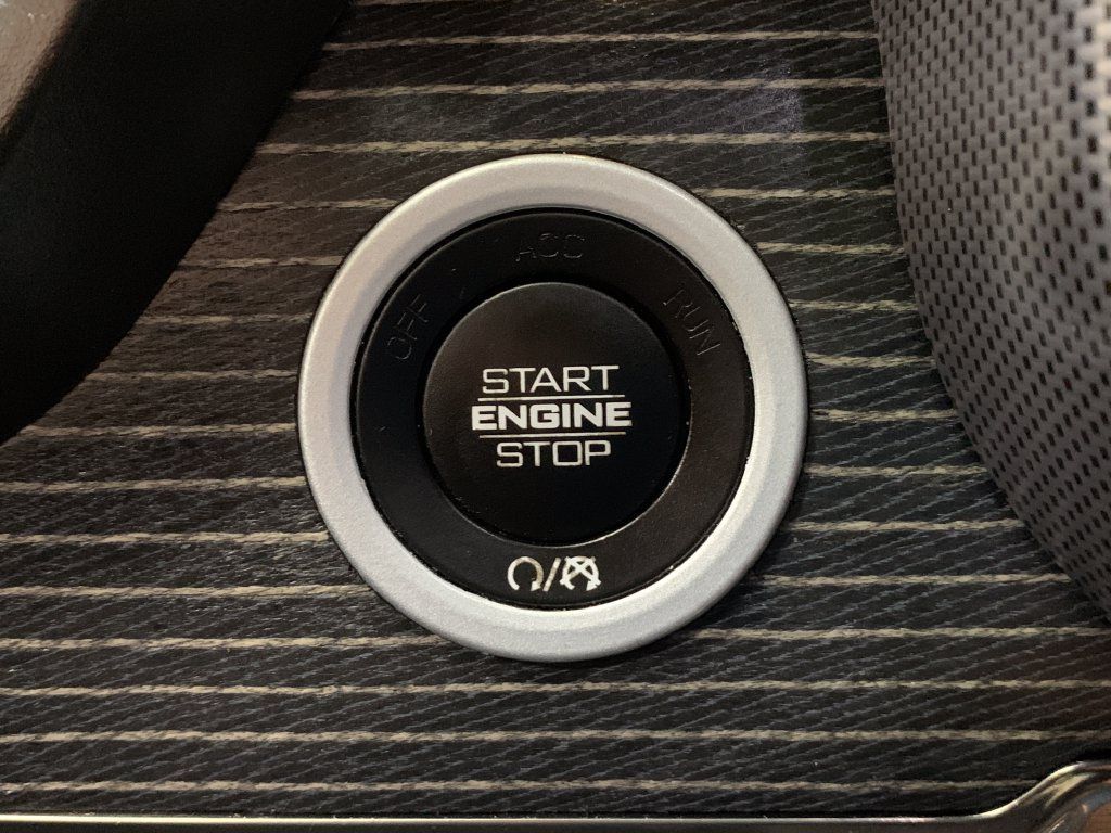 Used 2019 RAM 1500 Limited AWD/4WD image 27