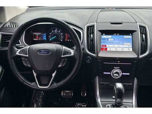 Used 2018 Ford Edge Sport image 15