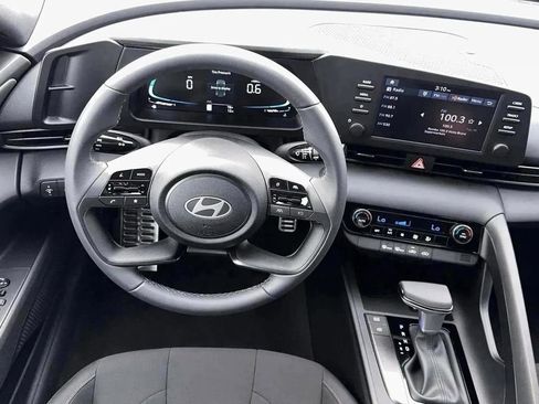 New 2026 Hyundai Elantra Sport image 31