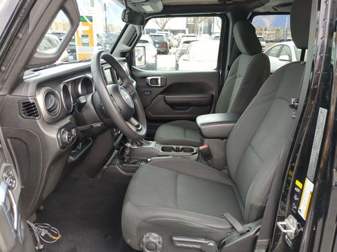 Used 2023 Jeep Gladiator Sport image 26