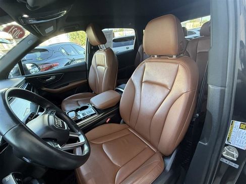 Used 2021 Audi Q7 3.0T Premium w/ Convenience Package AWD/4WD image 20