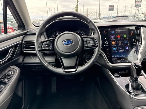 Certified 2025 Subaru Outback Onyx Edition image 17