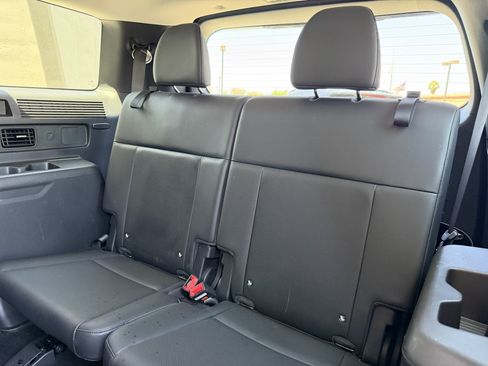 Used 2024 Hyundai Santa Fe SEL FWD image 34