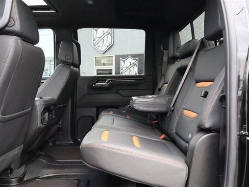 Used 2025 GMC Sierra 3500 AT4 w/ AT4 Premium Plus Package AWD/4WD image 28