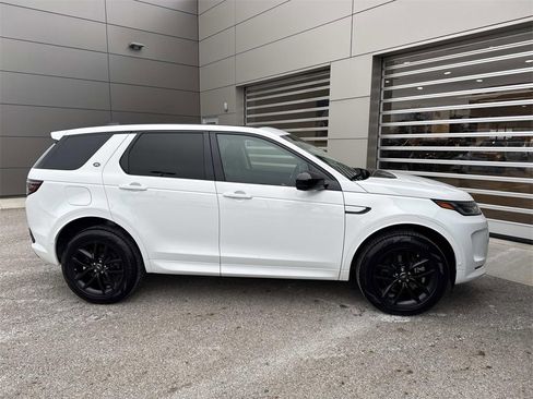 Certified 2025 Land Rover Discovery Sport S image 8