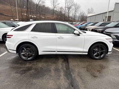 Used 2026 Genesis GV70 3.5T Sport Prestige image 6