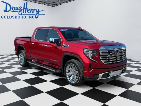 Used 2023 GMC Sierra 1500 Denali AWD/4WD image 7