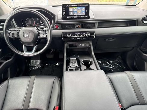 Certified 2024 Honda Pilot EX-L image 16