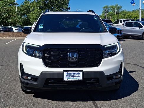 Used 2023 Honda Passport Elite image 2
