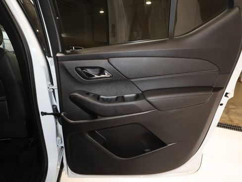 Certified 2023 Chevrolet Traverse Premier image 19