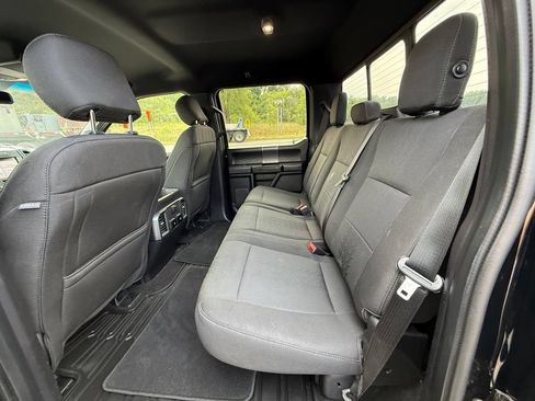 Used 2018 Ford F150 XLT w/ Equipment Group 302A Luxury AWD/4WD image 31