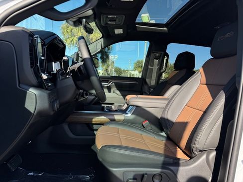 New 2026 Chevrolet Silverado 3500 High Country w/ Technology Package AWD/4WD image 12