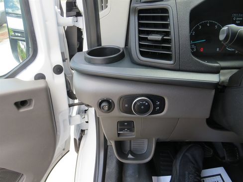 Used 2025 Ford Transit 250 Low Roof w/ Exterior Upgrade Package RWD image 11