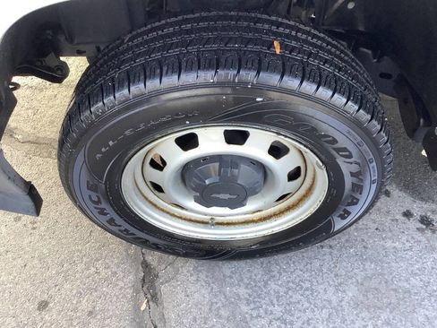 Used 2012 Chevrolet Colorado W/T image 23