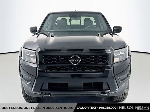 New 2026 Nissan Frontier SV w/ SV Convenience Package image 2