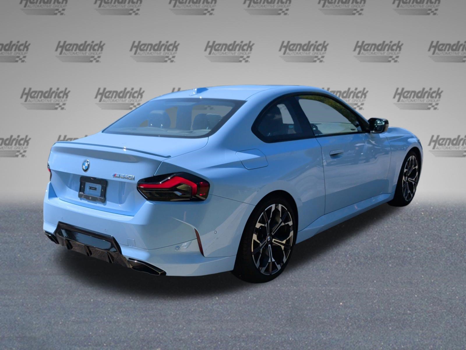 Used 2025 BMW M240i Coupe RWD image 10