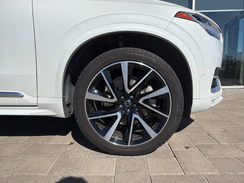 Used 2023 Volvo XC90 B6 Plus AWD/4WD image 8